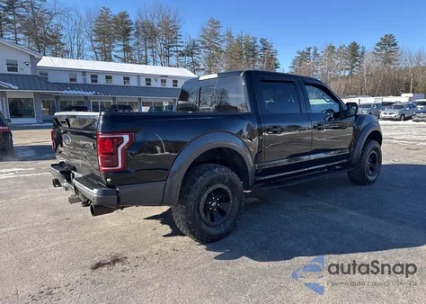 2017 Ford F-150 Raptor z USA, uszkodzony, nr VIN 1FTFW1RG6HFB97053
